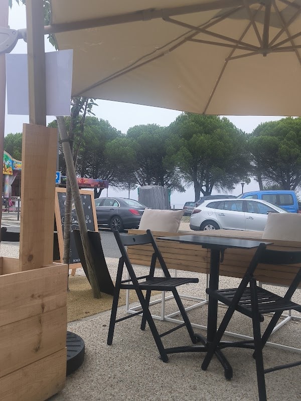 Restaurant Mima cuisine à Carcans, France