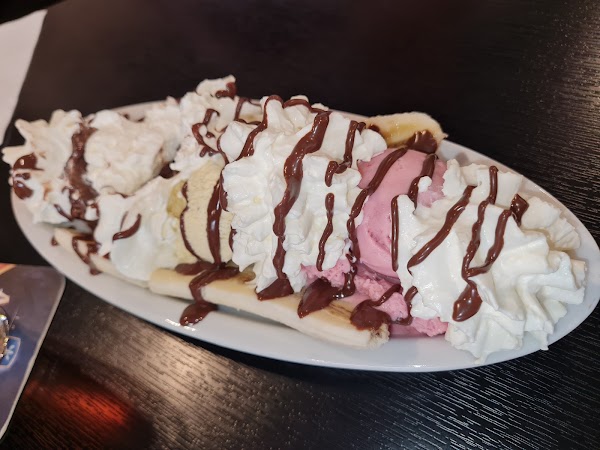 Restaurant Mm Café à Romilly-sur-Seine, France