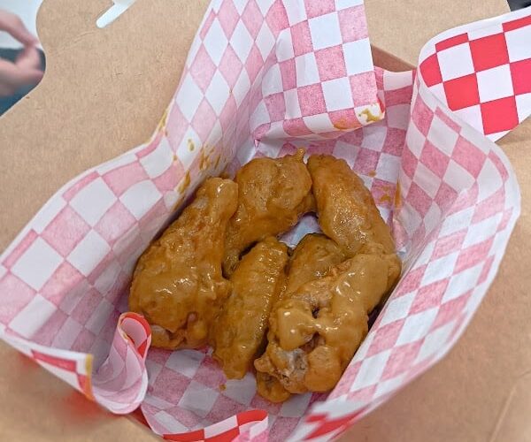 Restaurant Momma’s Wings à Bobigny, France