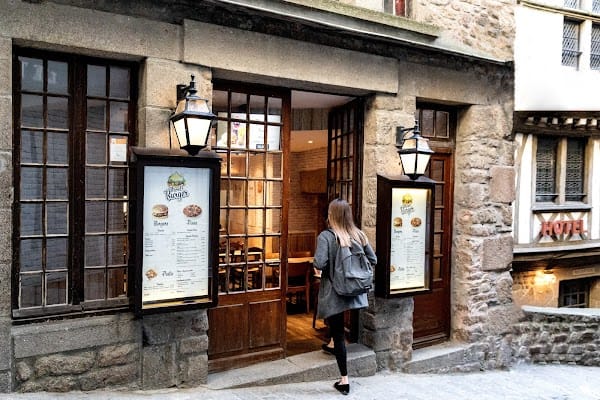 Restaurant Mont Burger à Le Mont-Saint-Michel, France