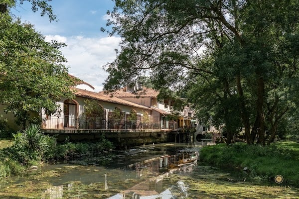 Moulin du Val de Seugne – Hôtel 4 étoiles & restaurant gastronomique à Mosnac, France