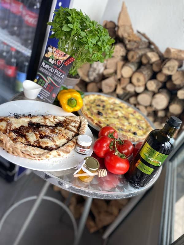 Restaurant NAPOLI PIZZA à Les Pennes-Mirabeau, France