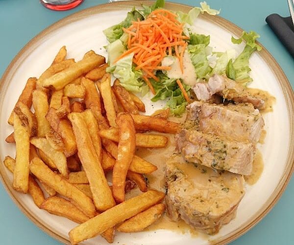 O frangins restaurant à Saint-Jean-de-Védas, France