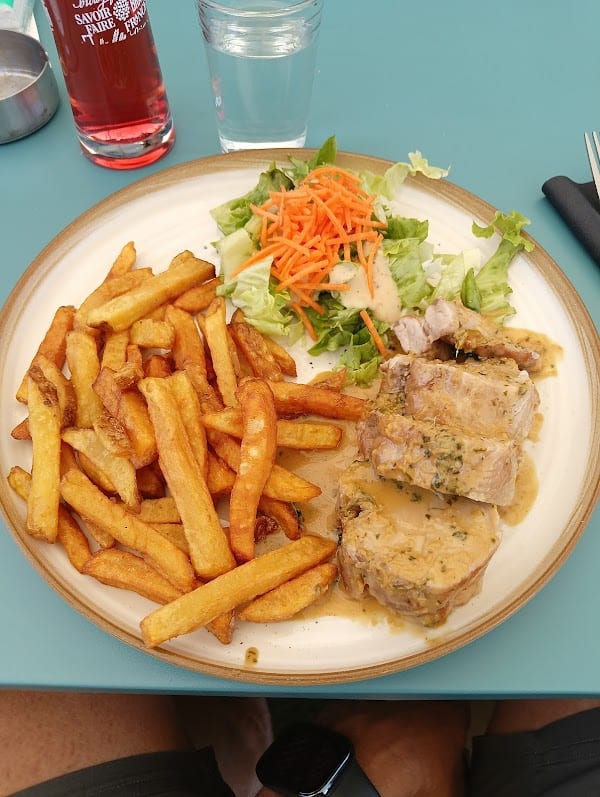 O frangins restaurant à Saint-Jean-de-Védas, France