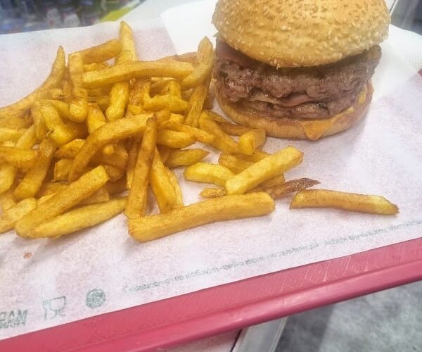 Restaurant O’Burger à Lion-sur-Mer, France