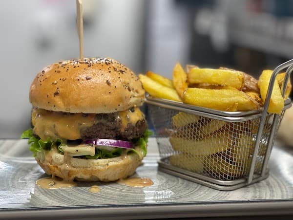 Restaurant O’cournons à Cournonsec, France