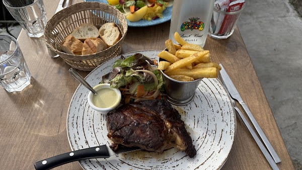 Restaurant Oh Frère De La Côte! à Le Grau-du-Roi, France