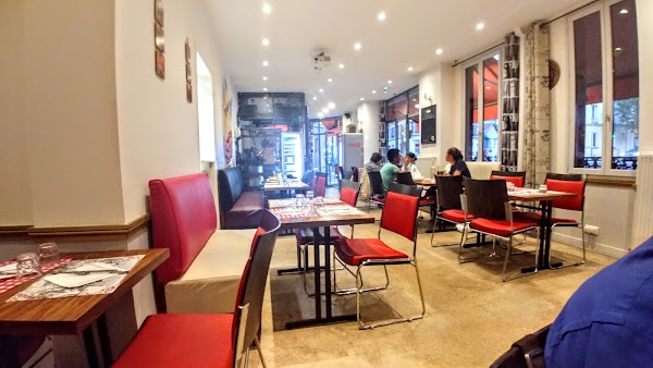 Restaurant Olabar à Pantin, France