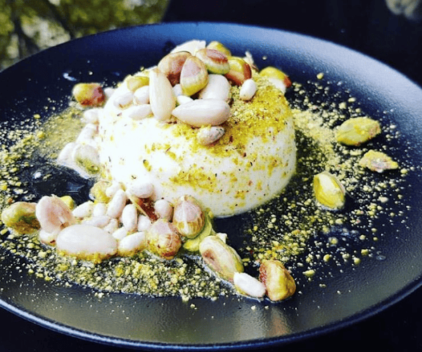 Restaurant Olabar à Pantin, France