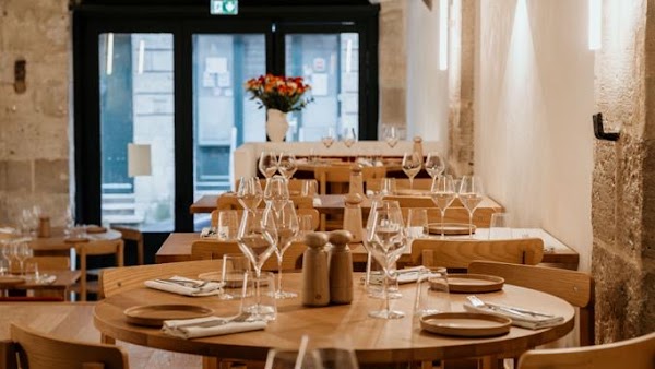 Restaurant OST Bordeaux à Bordeaux, France