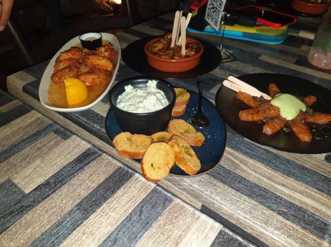 Restaurant OTHELLO BAR à Porto-Vecchio, France