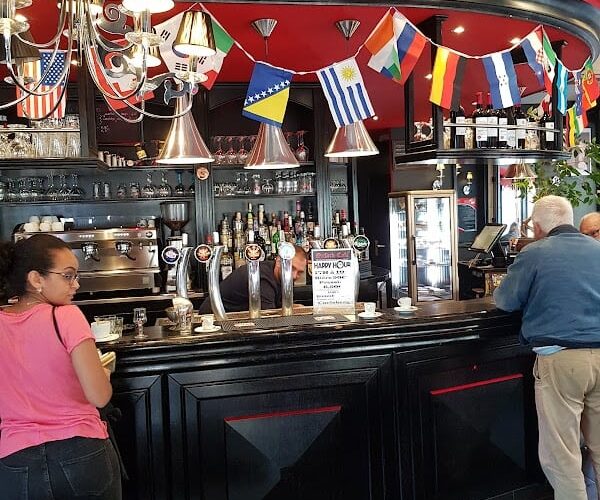 Restaurant Oxford Café à Clamart, France