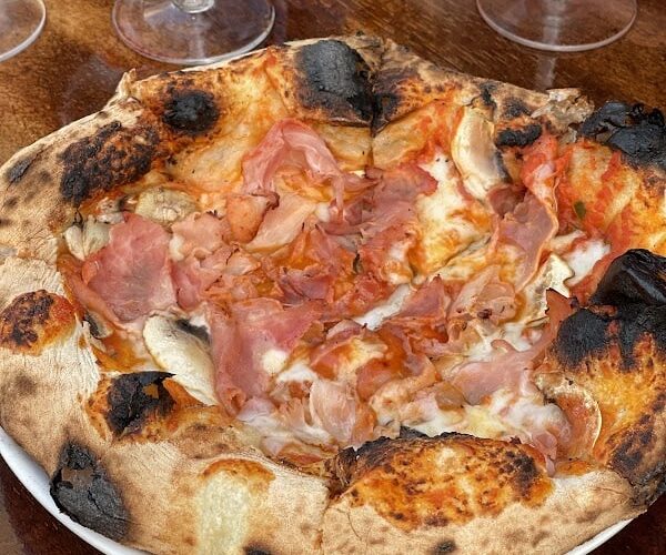 Restaurant Pizza nonna à Carcans, France