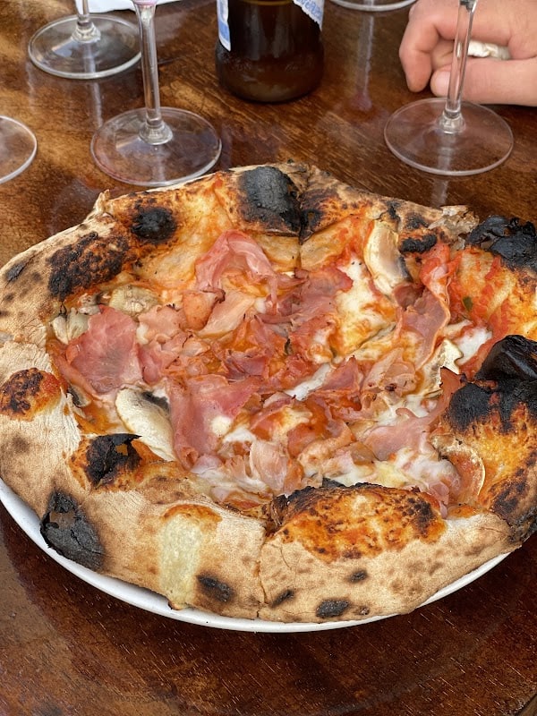 Restaurant Pizza nonna à Carcans, France