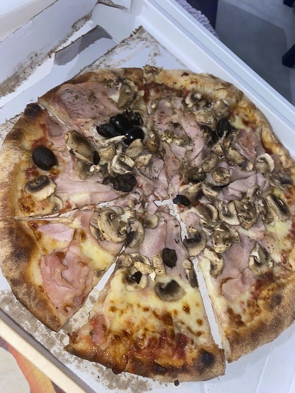 Restaurant Pizzeria Giovanni à Morlanwelz, Belgique