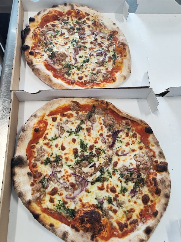 Restaurant Pizzeria Mamia à Virton, Belgique