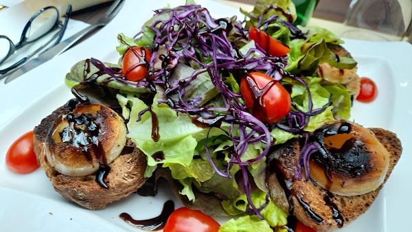 Restaurant Pizzeria à Millau, France