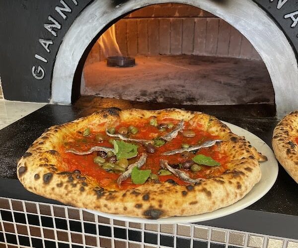 Restaurant Pizzeria Sandro gelato à Bandol, France