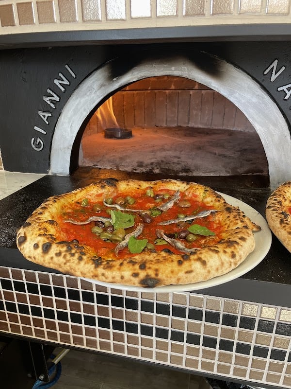 Restaurant Pizzeria Sandro gelato à Bandol, France