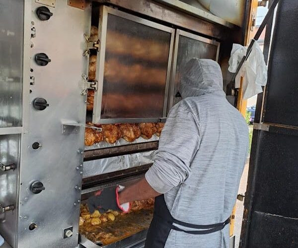 Restaurant Poulet Roti Halal 🐔 Food Truck à Romilly-sur-Seine, France