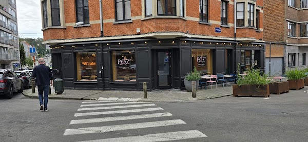 Restaurant POZ” Parvis St-Pierre à Uccle, Belgique