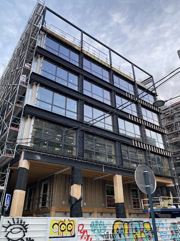 Restaurant Promenade Du Canal à Pantin, France
