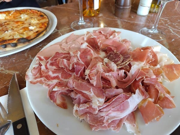 Restaurant Ragazzi da Peppone à Gradignan, France