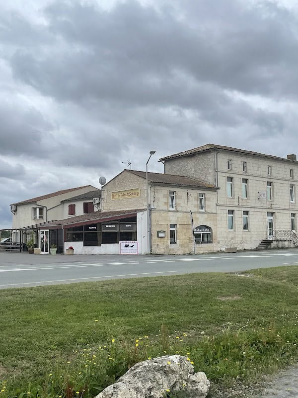 Restaurant Relais de Saintonge à Saint-Genis-de-Saintonge, France
