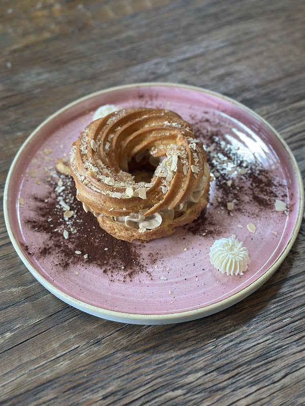 Restaurant Antoinette à Verrières-le-Buisson, France