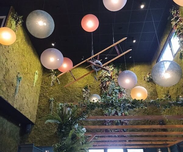 Restaurant Antoinette à Verrières-le-Buisson, France