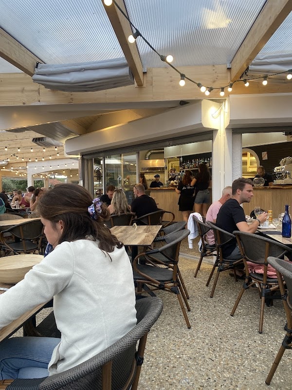 Restaurant Aux Moules à Hourtin, France