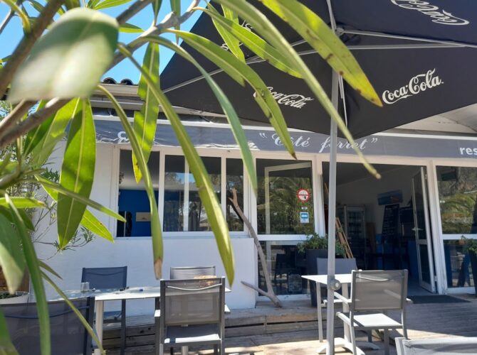 Restaurant côté Ferret à Lège-Cap-Ferret, France
