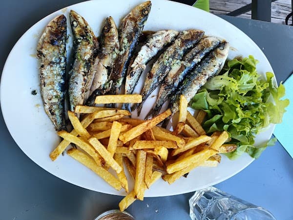 Restaurant côté Ferret à Lège-Cap-Ferret, France