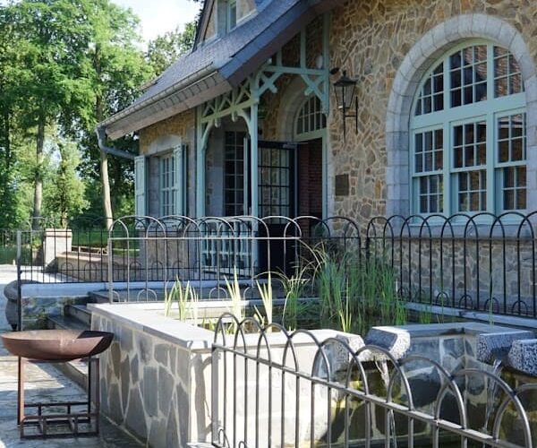 Restaurant de l’Auberge du Château de Leignon par Isabelle Arpin à Ciney, Belgique