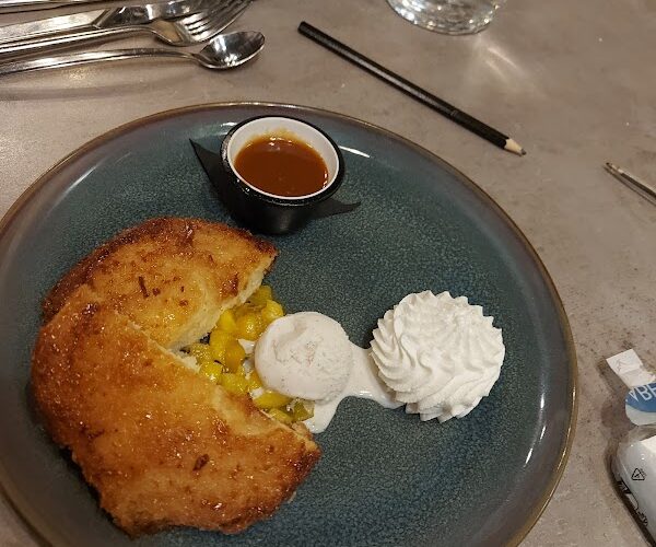 Restaurant L’ Un des Sens Saint Jean De Védas à Saint-Jean-de-Védas, France