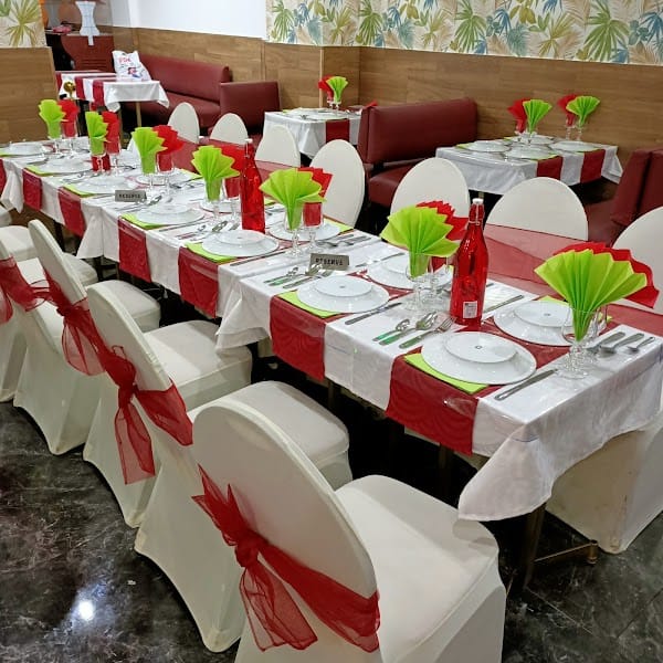 Restaurant L4F à Pantin, France