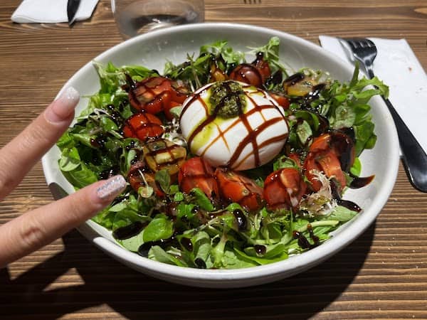 Restaurant Le B à Istres, France