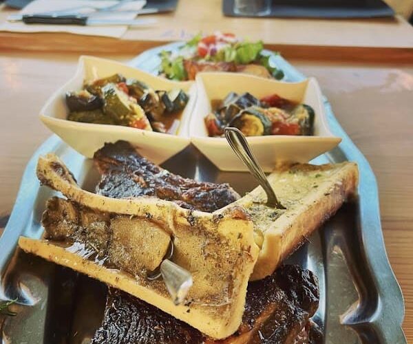 Restaurant le club house du CNM à Martigues, France