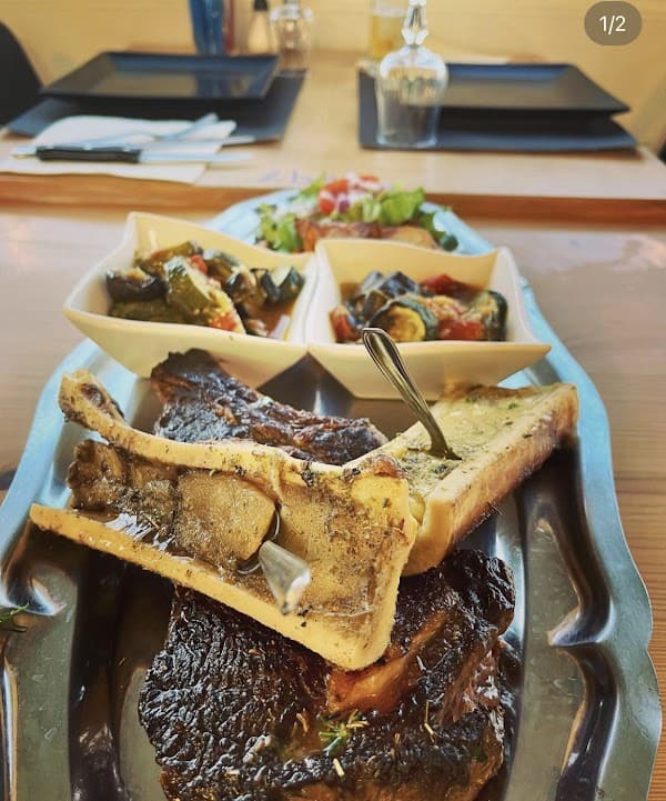 Restaurant le club house du CNM à Martigues, France