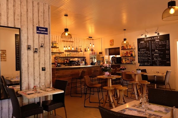 Restaurant Les Castors à Saint-Simon-de-Bordes, France