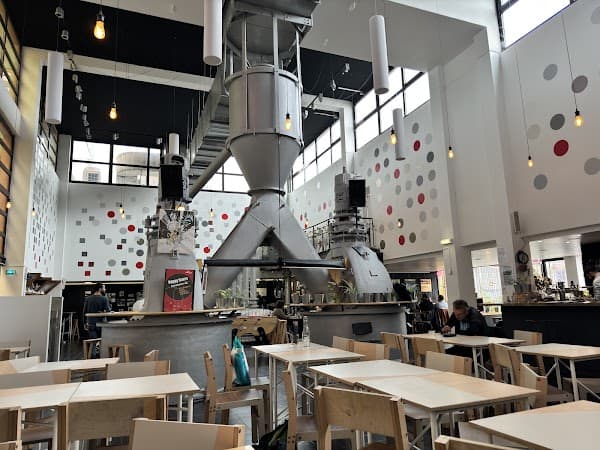 Restaurant les Machines | Théâtre La Piscine à Châtenay-Malabry, France