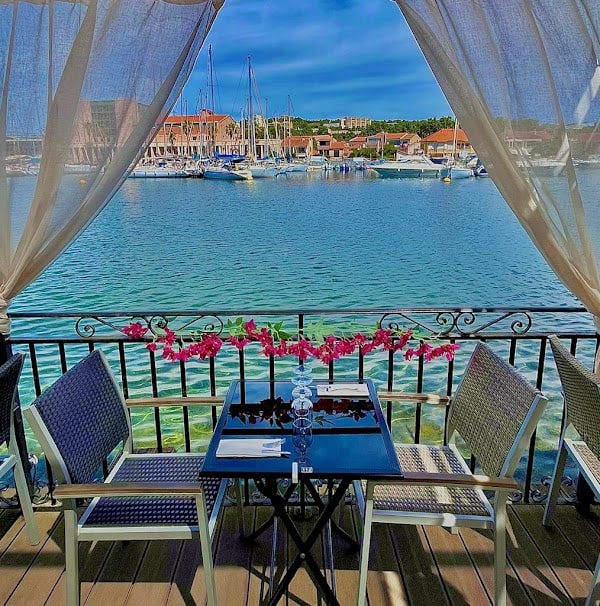 Restaurant L’hydravion Martigues à Martigues, France