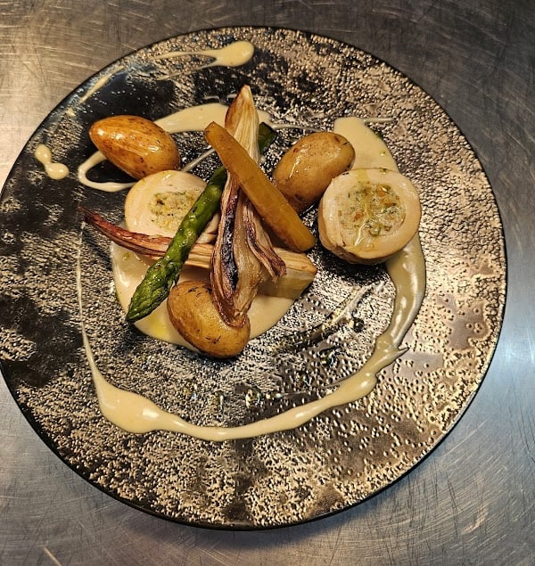 Restaurant L’Icaunais à Laroche-Saint-Cydroine, France