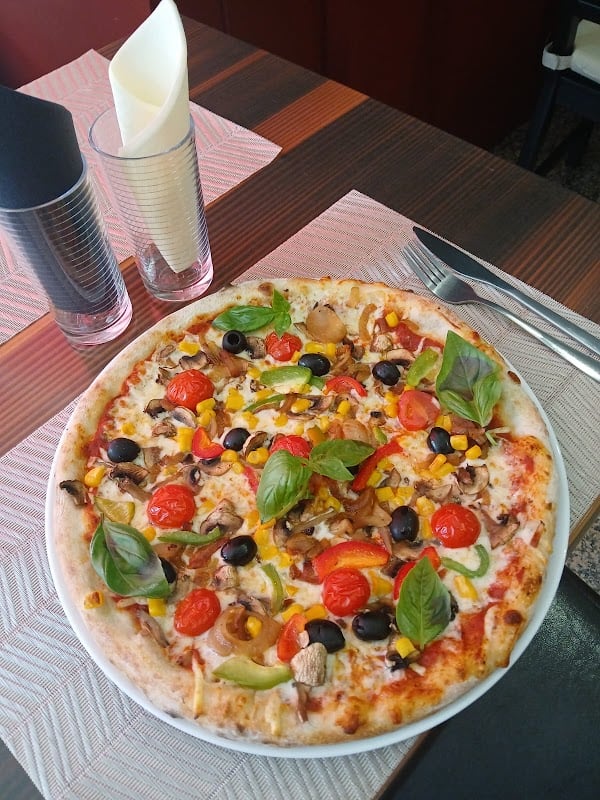 Restaurant pizzeria italiano à Saverne, France