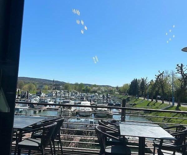 Restaurant Um Hafen à Schengen, Luxembourg