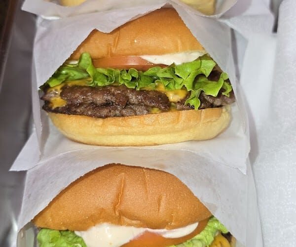 Restaurant ROAR Burger // Smash burger & Flavours ️‍ Drancy à Drancy, France