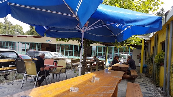 Restaurant Seeland Beizli à Suberg, Suisse