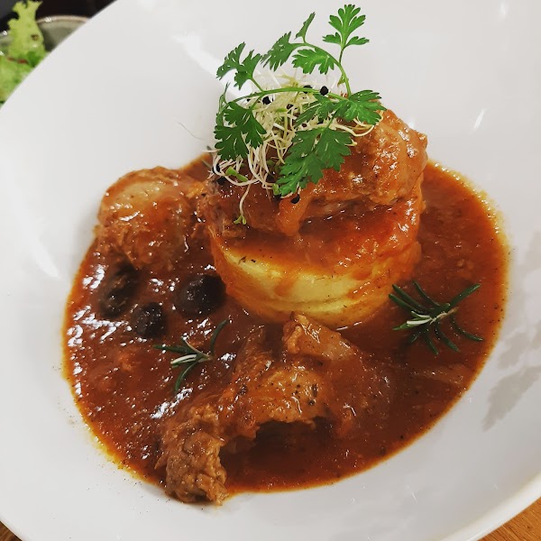 Restaurant Simply French à Martigues, France