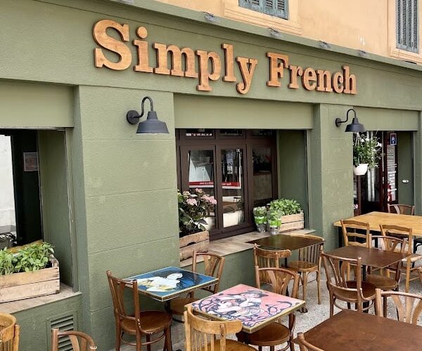 Restaurant Simply French à Martigues, France