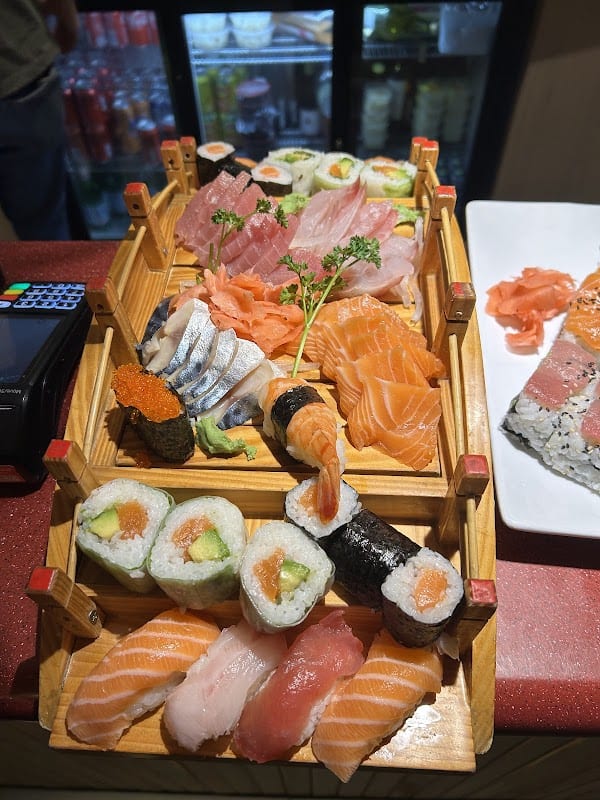 Restaurant Sushi Asahi à Le Blanc-Mesnil, France